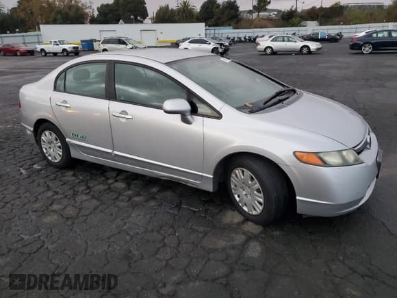 ✅ 2008 Honda Civic GX • VIN: 1HGFA46568L000940 • Лот: 91899285. Опубликован ранее на Copart с пробегом 180 078 миль. Бесплатный доступ к архиву аукционных продаж из США и подробный отчёт об истории автомобиля на DreamBid. Изображение 4.