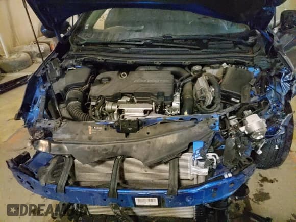 ✅ 2017 Chevrolet Cruze LT • VIN: 1G1BE5SM4H7213925 • Lot: 33695362. Listed on Copart with 52,989 mi. Free auction sales archive from the USA and detailed vehicle history report at DreamBid. Image 7.