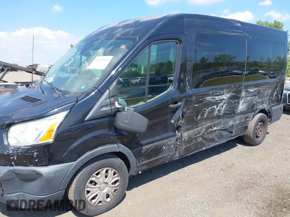 ✅ 2016 Ford Transit XL • VIN: 1FBZX2CG4GKA53763 • Lot: 43112493. Wystawiony na IAAI z przebiegiem 95 419 mil. Bezpłatny archiwum sprzedaży aukcyjnych z USA i szczegółowy raport historii pojazdu na DreamBid. Zdjęcie 6.