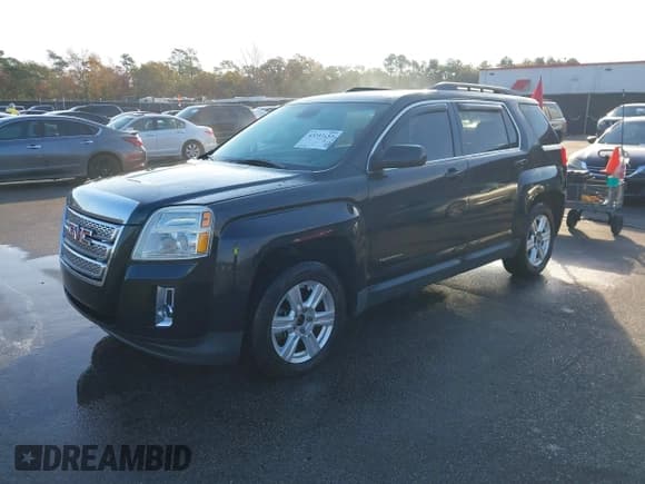 ✅ 2015 GMC Terrain SLE • VIN: 2GKALREK2F6209853 • Lot: 43733153. Listed on IAAI with 137,253 mi. Free auction sales archive from the USA and detailed vehicle history report at DreamBid. Image 2.