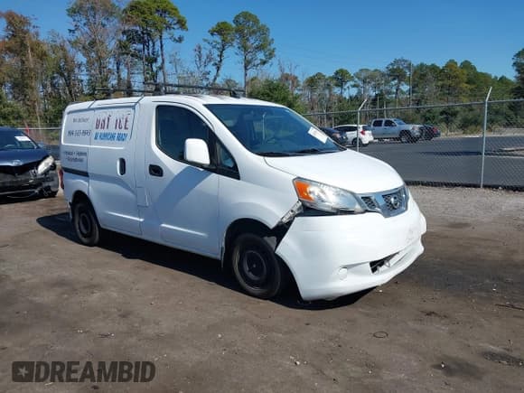 ✅ 2014 Nissan NV200 SV • VIN: 3N6CM0KN1EK702254 • Lot: 43698651. Listed on IAAI with 213,592 mi. Free auction sales archive from the USA and detailed vehicle history report at DreamBid. Image 1.