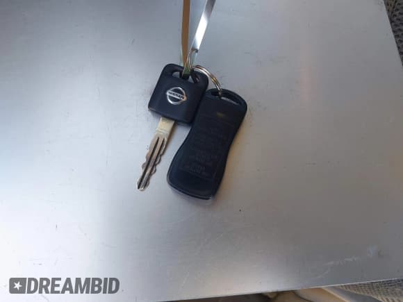 ✅ 2005 Nissan Frontier LE • VIN: 1N6AD07U75C456114 • Lot: 42222661. Listed on IAAI with 165,651 mi. Free auction sales archive from the USA and detailed vehicle history report at DreamBid. Image 11.