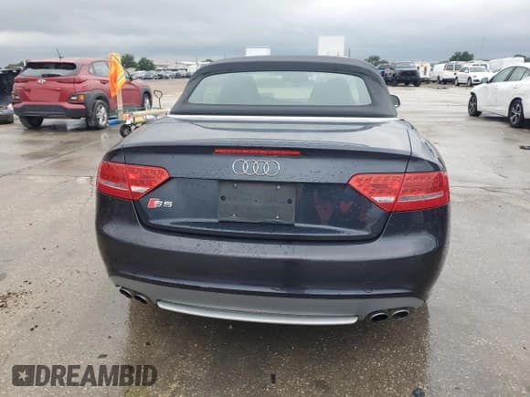 ✅ 2012 Audi S5 Premium Plus • VIN: WAUCGAFH9CN002183 • Лот: 65030165. Опубликован ранее на Copart с пробегом 152 316 миль. Бесплатный доступ к архиву аукционных продаж из США и подробный отчёт об истории автомобиля на DreamBid. Изображение 6.