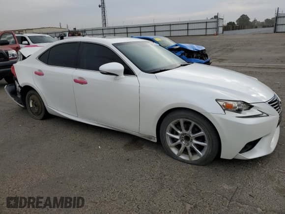 ✅ 2014 Lexus IS 250 • VIN: JTHBF1D25E5024537 • Lot: 81151835. Listed on Copart with 155,978 mi. Free auction sales archive from the USA and detailed vehicle history report at DreamBid. Image 4.