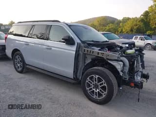 ✅ 2025 Ford Expedition Max Active • VIN: 1FMJK1H81SEA12321 • Lot: 42591967. Wystawiony na IAAI z przebiegiem 4 260 mil. Bezpłatny archiwum sprzedaży aukcyjnych z USA i szczegółowy raport historii pojazdu na DreamBid. Zdjęcie 1.
