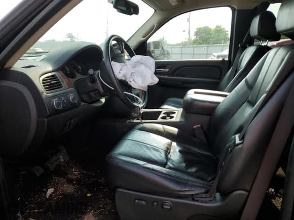 ✅ 2009 Chevrolet Silverado 1500 • VIN: 2GCEK390591107485 • Lot: 59557165. Wystawiony na Copart z przebiegiem 140 057 mil. Bezpłatny archiwum sprzedaży aukcyjnych z USA i szczegółowy raport historii pojazdu na DreamBid. Zdjęcie 7.