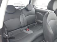 ✅ 2010 MINI Hardtop • VIN: WMWMF3C58ATZ66375 • Lot: 42969522. Wystawiony na IAAI z przebiegiem 88 174 mil. Bezpłatny archiwum sprzedaży aukcyjnych z USA i szczegółowy raport historii pojazdu na DreamBid. Zdjęcie 8.