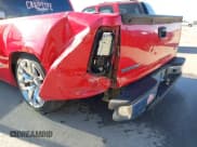 ✅ 1999 GMC Sierra 1500 SLE • VIN: 1GTEK19T8XZ512050 • Лот: 41663198. Опубликован ранее на IAAI с пробегом 183 266 миль. Бесплатный доступ к архиву аукционных продаж из США и подробный отчёт об истории автомобиля на DreamBid. Изображение 6.