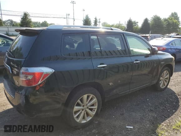 ✅ 2008 Toyota Highlander • VIN: JTEEW41A482016037 • Lot: 86852155. Listed on Copart with Not provided. Free auction sales archive from the USA and detailed vehicle history report at DreamBid. Image 3.