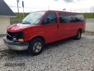 ✅ 2010 Chevrolet Express Passenger LT • VIN: 1GA2G1DG7A1160950 • Lot: 60605565. Wystawiony na Copart z przebiegiem 173 684 mil. Bezpłatny archiwum sprzedaży aukcyjnych z USA i szczegółowy raport historii pojazdu na DreamBid. Zdjęcie 1.