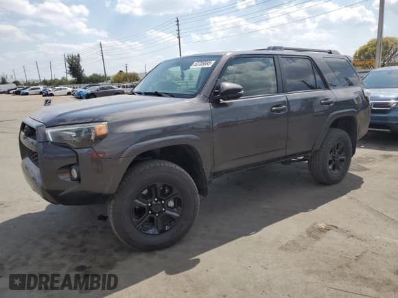 ✅ 2016 Toyota 4Runner Limited • VIN: JTEBU5JR8G5324880 • Lot: 53705895. Listed on Copart with 173,240 mi. Free auction sales archive from the USA and detailed vehicle history report at DreamBid. Image 1.