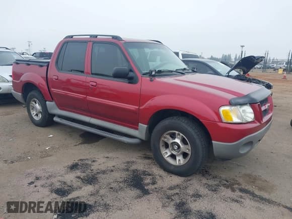 ✅ 2003 Ford Explorer Sport Trac XLS • VIN: 1FMZU67E13UB81604 • Lot: 43836840. Wystawiony na IAAI z przebiegiem 137 885 mil. Bezpłatny archiwum sprzedaży aukcyjnych z USA i szczegółowy raport historii pojazdu na DreamBid. Zdjęcie 1.