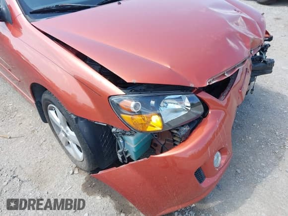 ✅ 2009 Kia Spectra Spectra5 • VIN: KNAFE241495024020 • Lot: 42826949. Wystawiony na IAAI z przebiegiem 63 413 mil. Bezpłatny archiwum sprzedaży aukcyjnych z USA i szczegółowy raport historii pojazdu na DreamBid. Zdjęcie 14.