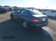 ✅ 2008 Mercedes-Benz C 300 Sport • VIN: WDDGF54XX8F073294 • Lot: 43387315. Wystawiony na IAAI z przebiegiem 110 602 mil. Bezpłatny archiwum sprzedaży aukcyjnych z USA i szczegółowy raport historii pojazdu na DreamBid. Zdjęcie 3.