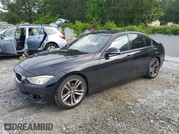 ✅ 2015 BMW 3 Series 328i • VIN: WBA3A5G54FNS90034 • Лот: 54901565. Опубликован ранее на Copart с пробегом 182 093 миль. Бесплатный доступ к архиву аукционных продаж из США и подробный отчёт об истории автомобиля на DreamBid. Изображение 1.