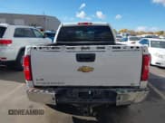 ✅ 2011 Chevrolet Silverado 1500 LT • VIN: 3GCPKSEA5BG195646 • Lot: 43634531. Wystawiony na IAAI z przebiegiem 370 199 mil. Bezpłatny archiwum sprzedaży aukcyjnych z USA i szczegółowy raport historii pojazdu na DreamBid. Zdjęcie 16.