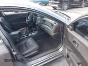 ✅ 2015 Acura ILX • VIN: 19VDE1F31FE008076 • Lot: 42586052. Wystawiony na IAAI z przebiegiem 113 959 mil. Bezpłatny archiwum sprzedaży aukcyjnych z USA i szczegółowy raport historii pojazdu na DreamBid. Zdjęcie 5.