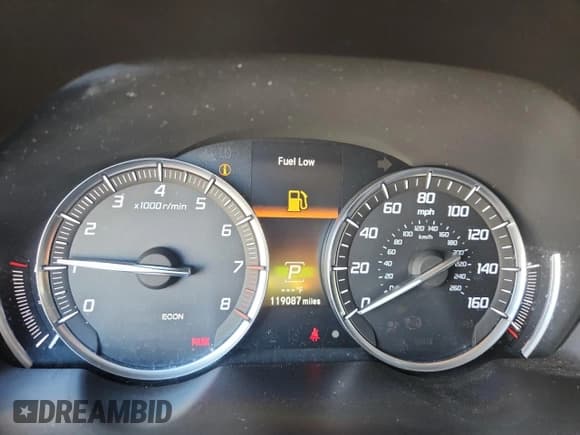 ✅ 2018 Acura TLX • VIN: 19UUB1F31JA006308 • Lot: 85135155. Wystawiony na Copart z przebiegiem 119 087 mil. Bezpłatny archiwum sprzedaży aukcyjnych z USA i szczegółowy raport historii pojazdu na DreamBid. Zdjęcie 9.