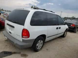 2000 Dodge Caravan с VIN 2B4GP2534YR560661, выставлен на аукционе Copart как лот 76496104 с пробегом 55 271 миль миль и Списание • Salvage title. История ставок и продаж доступна на DreamBid. Изображение 3.