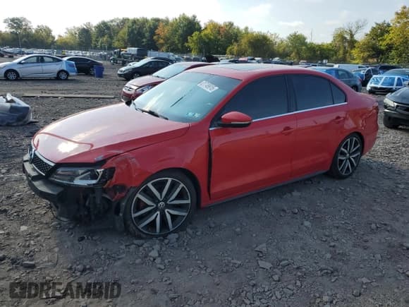 ✅ 2013 Volkswagen Jetta • VIN: 3VW4T7AJ4DM296441 • Лот: 81749915. Опубликован ранее на Copart с пробегом 144 354 миль. Бесплатный доступ к архиву аукционных продаж из США и подробный отчёт об истории автомобиля на DreamBid. Изображение 1.