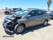 ✅ 2013 Nissan Versa S Plus • VIN: 3N1CN7AP3DL892162 • Lot: 42831545. Wystawiony na IAAI z przebiegiem 150 232 mil. Bezpłatny archiwum sprzedaży aukcyjnych z USA i szczegółowy raport historii pojazdu na DreamBid. Zdjęcie 15.