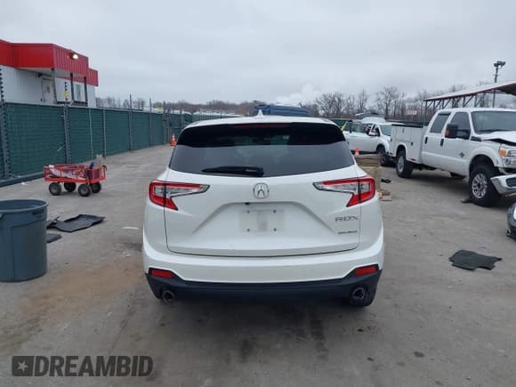 ✅ 2019 Acura RDX Technology • VIN: 5J8TC2H54KL003602 • Лот: 41778587. Опубликован ранее на IAAI с пробегом 122 031 миль. Бесплатный доступ к архиву аукционных продаж из США и подробный отчёт об истории автомобиля на DreamBid. Изображение 17.