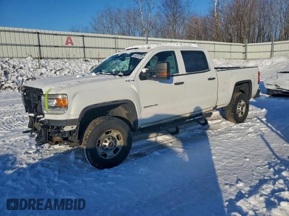 ✅ 2016 GMC Sierra 2500HD • VIN: 1GT12REG9GF152326 • Lot: 94287285. Wystawiony na Copart z przebiegiem 201 743 mil. Bezpłatny archiwum sprzedaży aukcyjnych z USA i szczegółowy raport historii pojazdu na DreamBid. Zdjęcie 1.