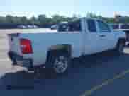 2012 Chevrolet Silverado 1500 Work Truck z VIN 1GCRCPEAXCZ102687, wystawiony jako IAAI lot #42109508 z przebiegiem 304 868 mil mil oraz . Historia ofert i sprzedaży dostępna na DreamBid. Obrazek 4.