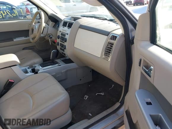 ✅ 2010 Mercury Mariner Premier • VIN: 4M2CN8HG8AKJ10048 • Lot: 41197649. Listed on IAAI with 176,248 mi. Free auction sales archive from the USA and detailed vehicle history report at DreamBid. Image 5.