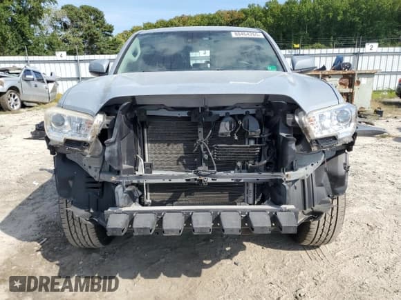 ✅ 2019 Toyota Tacoma TRD Sport • VIN: 3TMAZ5CN7KM080878 • Lot: 80464265. Wystawiony na Copart z przebiegiem 59 444 mil. Bezpłatny archiwum sprzedaży aukcyjnych z USA i szczegółowy raport historii pojazdu na DreamBid. Zdjęcie 5.