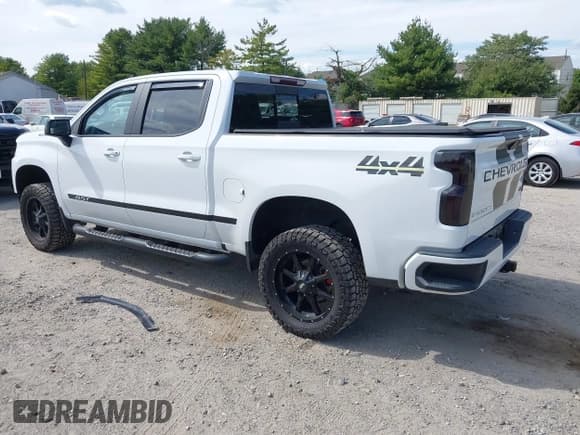 ✅ 2019 Chevrolet Silverado 1500 RST • VIN: 3GCUYEED2KG145848 • Лот: 43213065. Опубликован ранее на IAAI с пробегом 140 923 миль. Бесплатный доступ к архиву аукционных продаж из США и подробный отчёт об истории автомобиля на DreamBid. Изображение 3.