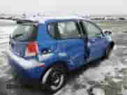 2007 Chevrolet Aveo LS z VIN KL1TD66637B752040, wystawiony jako Copart lot #87016614 z przebiegiem Nie podano mil oraz Szkoda całkowita • Salvage title. Historia ofert i sprzedaży dostępna na DreamBid. Obrazek 3.