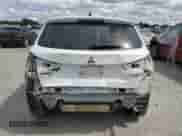 2013 Mitsubishi Outlander ES z VIN 4A4AP3AU2DE010307, wystawiony jako Copart lot #82053085 z przebiegiem 170 752 mil mil oraz Szkoda całkowita • Salvage title. Historia ofert i sprzedaży dostępna na DreamBid. Obrazek 6.