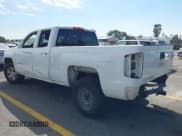 ✅ 2019 Chevrolet Silverado 1500 LT • VIN: 2GCRCPEC8K1118959 • Lot: 43300988. Wystawiony na IAAI z przebiegiem 141 898 mil. Bezpłatny archiwum sprzedaży aukcyjnych z USA i szczegółowy raport historii pojazdu na DreamBid. Zdjęcie 3.