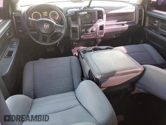 ✅ 2016 Ram 2500 Tradesman • VIN: 3C6UR5CL1GG298811 • Лот: 82041375. Опубликован ранее на Copart с пробегом 151 549 миль. Бесплатный доступ к архиву аукционных продаж из США и подробный отчёт об истории автомобиля на DreamBid. Изображение 8.