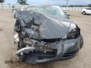 ✅ 2014 Chevrolet Impala LT • VIN: 2G1WB5E3XE1182301 • Лот: 72133954. Опубликован ранее на Copart с пробегом 108 387 миль. Бесплатный доступ к архиву аукционных продаж из США и подробный отчёт об истории автомобиля на DreamBid. Изображение 5.