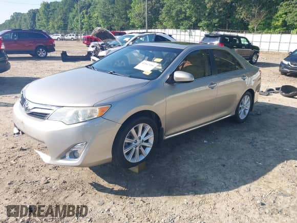 2013 Toyota Camry L с VIN 4T4BF1FK5DR330318, выставлен на аукционе IAAI как лот 42447106 с пробегом 135 608 миль миль и . История ставок и продаж доступна на DreamBid. Изображение 2.