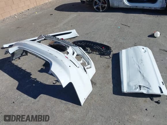 ✅ 2019 Audi RS 5 • VIN: WUAPWAF56KA907227 • Lot: 41215802. Listed on IAAI with 43,157 mi. Free auction sales archive from the USA and detailed vehicle history report at DreamBid. Image 18.