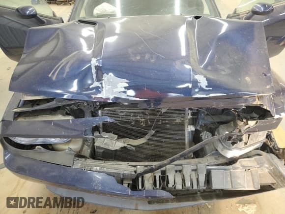 ✅ 2014 Dodge Challenger SXT • VIN: 2C3CDYAG1EH225210 • Lot: 83545054. Wystawiony na Copart z przebiegiem Nie podano. Bezpłatny archiwum sprzedaży aukcyjnych z USA i szczegółowy raport historii pojazdu na DreamBid. Zdjęcie 11.