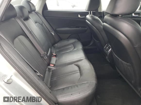 ✅ 2017 Kia Optima EX • VIN: KNAGU4LE8H5013771 • Лот: 82762665. Опубликован ранее на Copart с пробегом 105 657 миль. Бесплатный доступ к архиву аукционных продаж из США и подробный отчёт об истории автомобиля на DreamBid. Изображение 10.