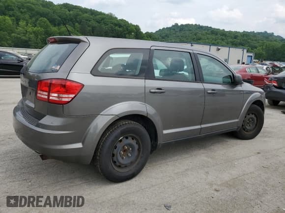 ✅ 2012 Dodge Journey SE • VIN: 3C4PDCAB6CT204605 • Lot: 59967215. Listed on Copart with 178,276 mi. Free auction sales archive from the USA and detailed vehicle history report at DreamBid. Image 3.