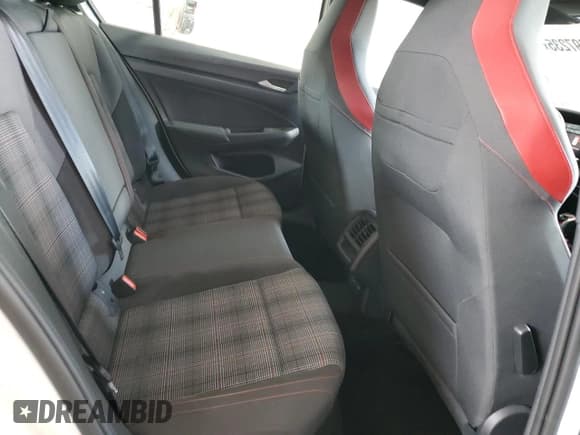 ✅ 2023 Volkswagen Golf GTI 40th Anniversary Edition • VIN: WVW9A7CDXPW158980 • Лот: 68697235. Опубликован ранее на Copart с пробегом 22 030 миль. Бесплатный доступ к архиву аукционных продаж из США и подробный отчёт об истории автомобиля на DreamBid. Изображение 10.