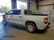 ✅ 2016 Toyota Tundra SR5 • VIN: 5TFDW5F10GX567386 • Лот: 91173445. Опубликован ранее на Copart с пробегом 176 025 миль. Бесплатный доступ к архиву аукционных продаж из США и подробный отчёт об истории автомобиля на DreamBid. Изображение 2.