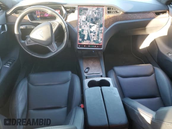 ✅ 2021 Tesla Model S Long Range Plus • VIN: 5YJSA1E2XMF426825 • Лот: 43000415. Опубликован ранее на Copart с пробегом 28 057 миль. Бесплатный доступ к архиву аукционных продаж из США и подробный отчёт об истории автомобиля на DreamBid. Изображение 8.