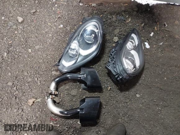 ✅ 2016 Porsche Cayenne Diesel • VIN: WP1AF2A2XGKA43725 • Lot: 43190808. Listed on IAAI with 94,542 mi. Free auction sales archive from the USA and detailed vehicle history report at DreamBid. Image 12.