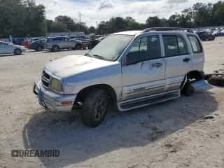 2001 Chevrolet Tracker LT с VIN 2CNBJ634716926102, выставлен на аукционе Copart как лот 80070415 с пробегом Не указан миль и Списание • Salvage title. История ставок и продаж доступна на DreamBid. Изображение 1.