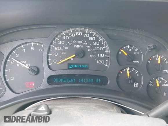 ✅ 2005 Chevrolet Suburban LS • VIN: 3GNEC16Z65G212582 • Лот: 42409878. Опубликован ранее на IAAI с пробегом 141 303 миль. Бесплатный доступ к архиву аукционных продаж из США и подробный отчёт об истории автомобиля на DreamBid. Изображение 7.