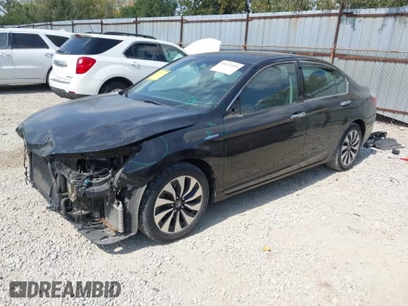 ✅ 2015 Honda Accord • VIN: 1HGCR6F39FA010764 • Lot: 43227269. Listed on IAAI with 173,910 mi. Free auction sales archive from the USA and detailed vehicle history report at DreamBid. Image 2.