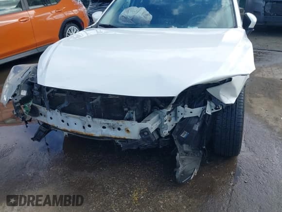 ✅ 2014 Mazda 3 S Touring • VIN: JM1BM1V30E1116533 • Лот: 43441220. Опубликован ранее на IAAI с пробегом 157 623 миль. Бесплатный доступ к архиву аукционных продаж из США и подробный отчёт об истории автомобиля на DreamBid. Изображение 6.