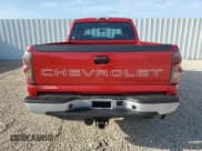✅ 2006 Chevrolet Silverado 2500HD LT2 • VIN: 1GCHK23UX6F145866 • Lot: 66022065. Wystawiony na Copart z przebiegiem 107 420 mil. Bezpłatny archiwum sprzedaży aukcyjnych z USA i szczegółowy raport historii pojazdu na DreamBid. Zdjęcie 6.